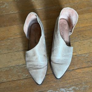 Free People women’s leather slip on boot/shoes